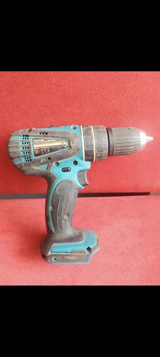 Wkrętarka z udarem Makita dhp446