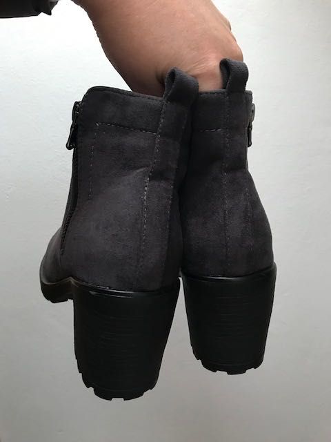 Botas NOVAS Nº 36