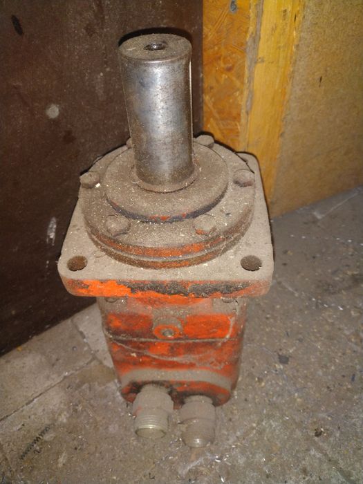 Продам гідромотор надпотужний,німецький з бурячного комбайна