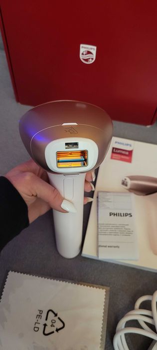 Depilator PHILIPS Lumea 9900 IPL BRI977/00 SenseIQ Czujnik SmartSkin