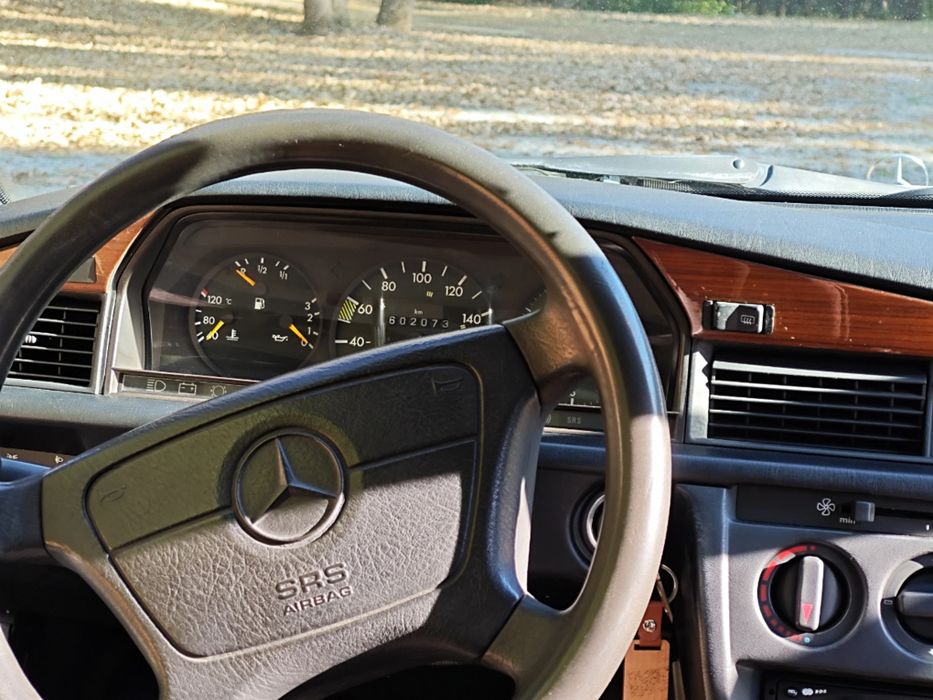 Mercedes 190D W201 2.0 Diesel 1993 | Motor Novo | Clássico | Excelente Estado