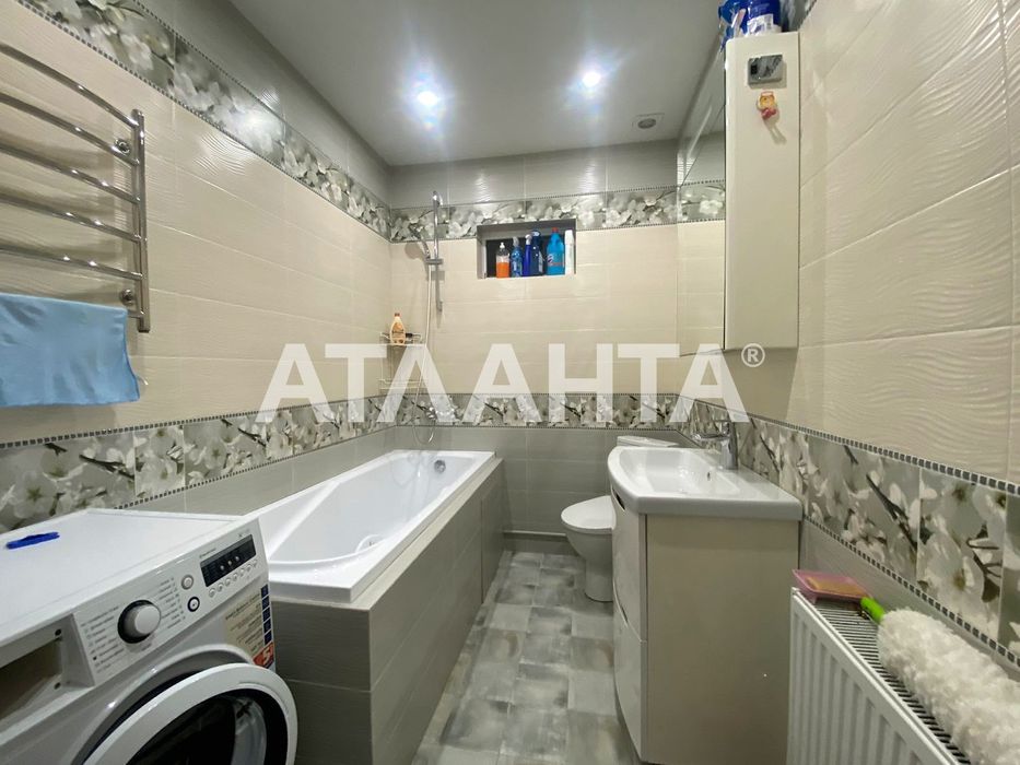 Будинок у передмісті Одеси /Великий Дальник.