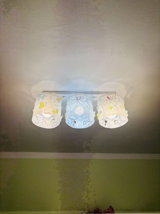 Lampa sufitowa do dziecięcego pokoju