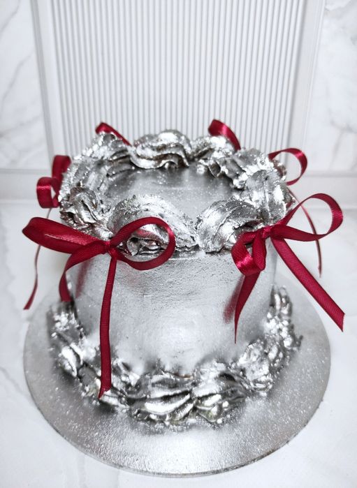 Торти на замовлення. Торт. Десерти. Поля. Дніпро.