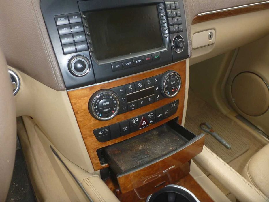 Разборка Mercedes X164 2006-2012 / Мерседес GL X164 б/у запчастини