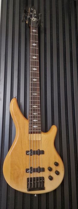 Gitara basowa Ibanez CT