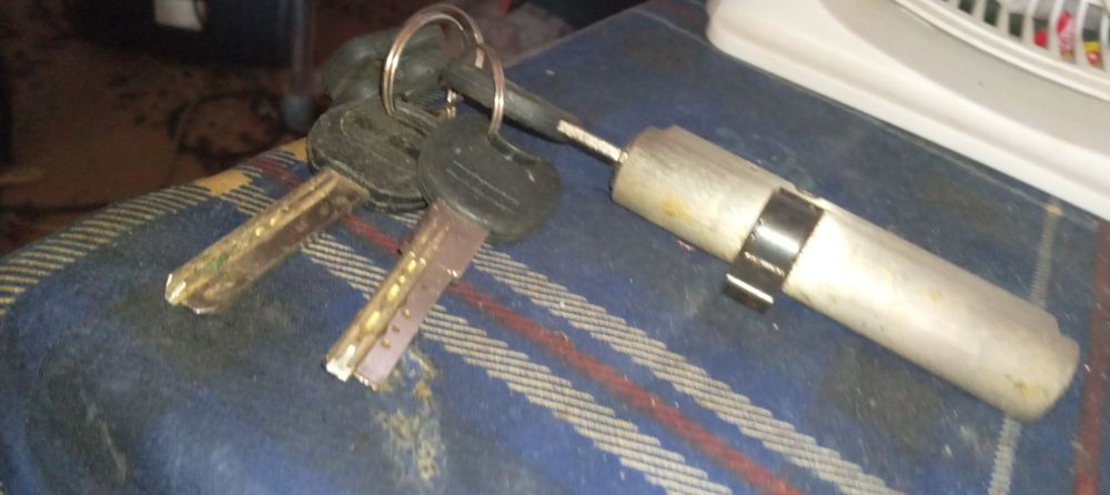 Серцевина от внутрішнього  замку