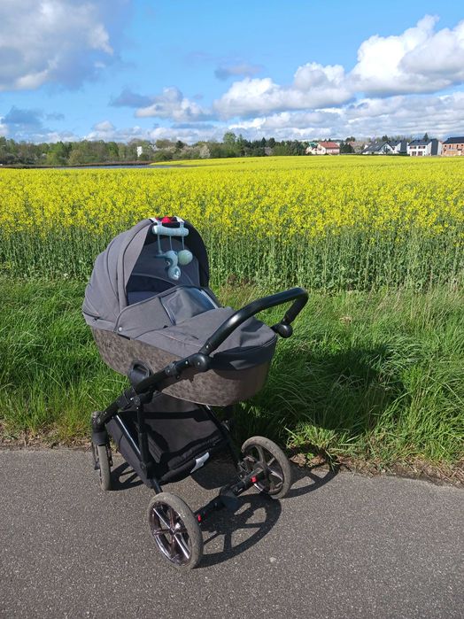 Wózek dziecięcy grafitowy