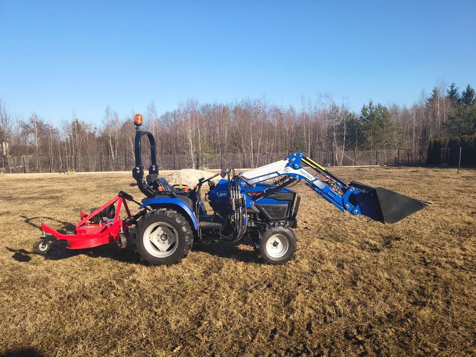 Farmtrac 26 4WD  Pierwszy właściciel, tylko 37 mh, z ładowaczem czołowym