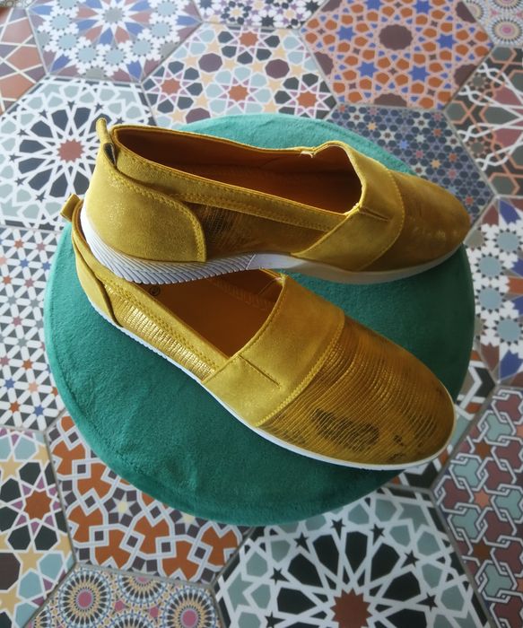 Półbuty nowe, rozm. 40