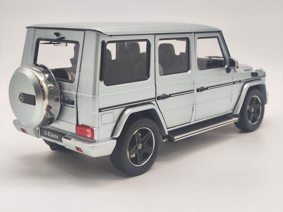 Mercedes Benz G Klass W463 iScale 1/18 1:18 1 18