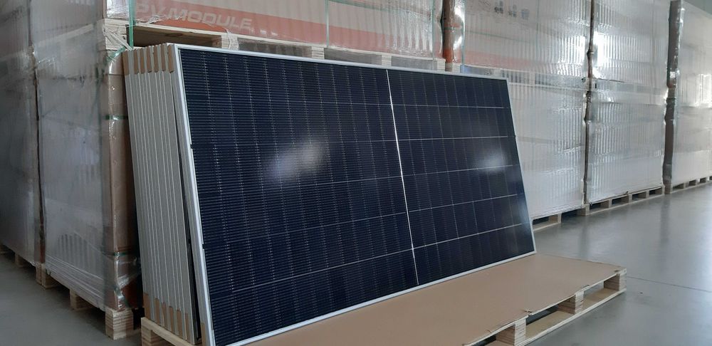 Сонячні панелі ULICA SOLAR 590W