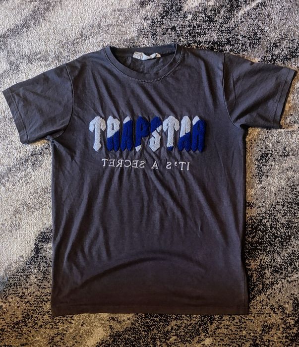 футболка Trapstar , с плюшевым логотипом