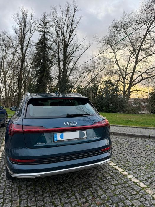 Audi e-tron 55 QUATTRO (IVA dedutível)