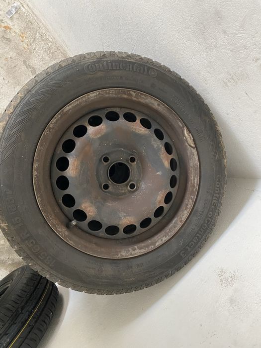 Opony letnie na stalowych felgach !