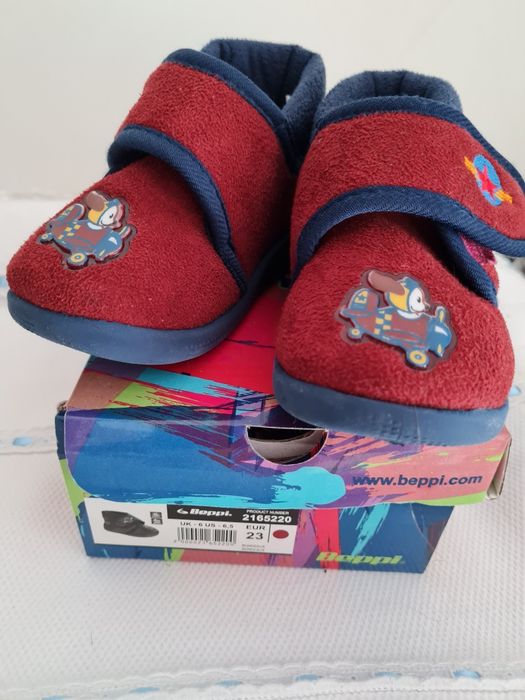 Pantufas menino como novas tam 23