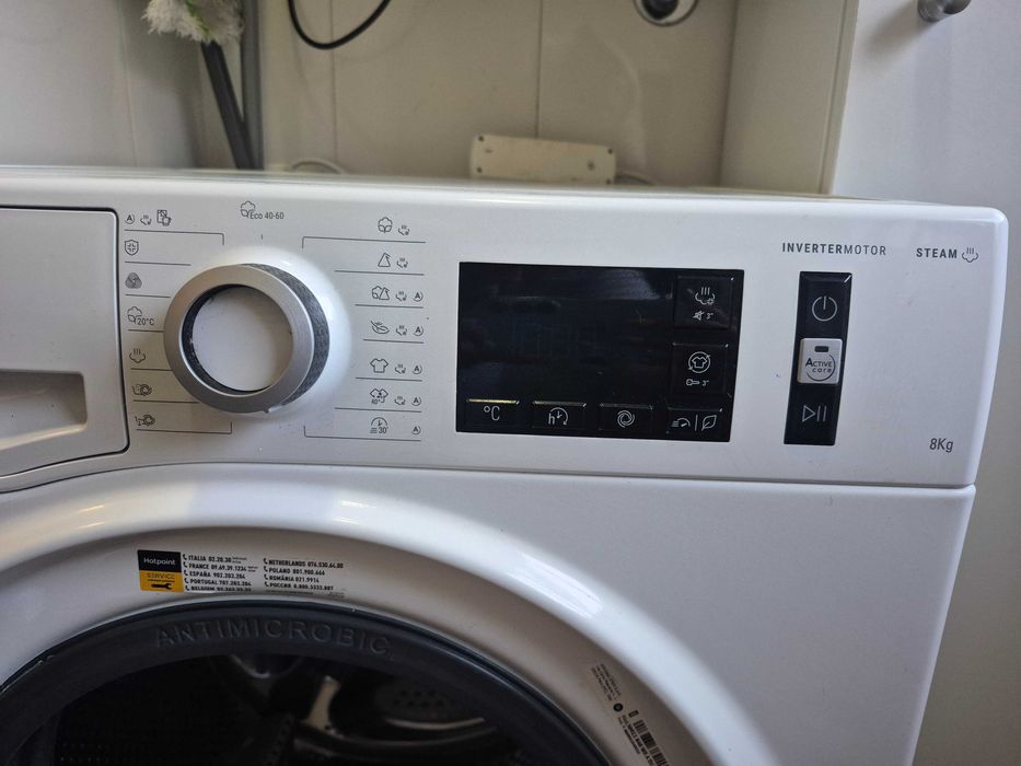 Máquina de Lavar Roupa HOTPOINT (8 kg - 1400 rpm ]