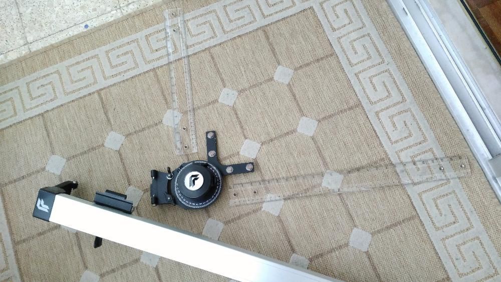 Conjunto Base para Estirador com Réguas de Desenho Técnico