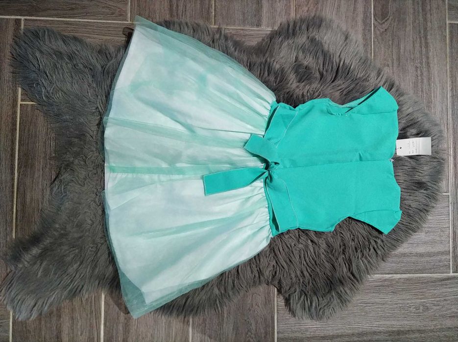 Стильне,нове,святкове плаття,сукня з болеро для дівчинки 6-7 р.