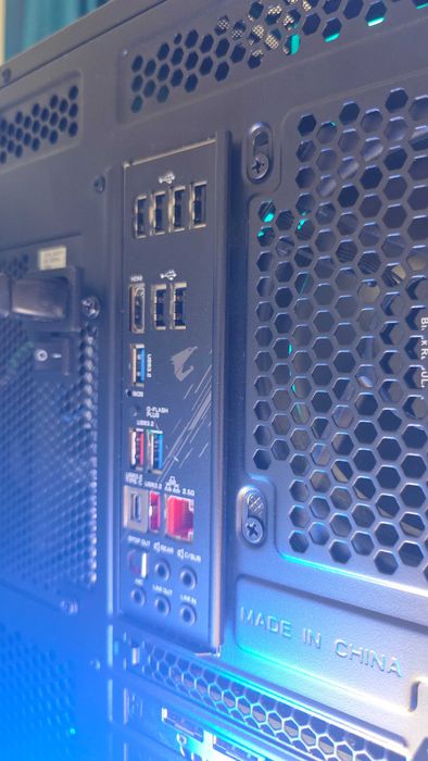 Ігровий ПК 5700X3D + RX 6900 XT | 32GB RAM | 512GB SSD, ТОП для 2К, 4К Геймінгу | Огляд на YouTube