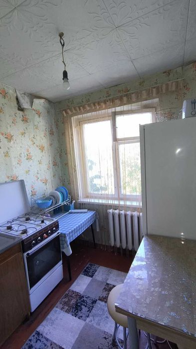 Продам 2 кімнатну квартиру 605 м/р. Вул. Зубенка 38 5 поверх 5 поверхового будинку.20000 у.е.