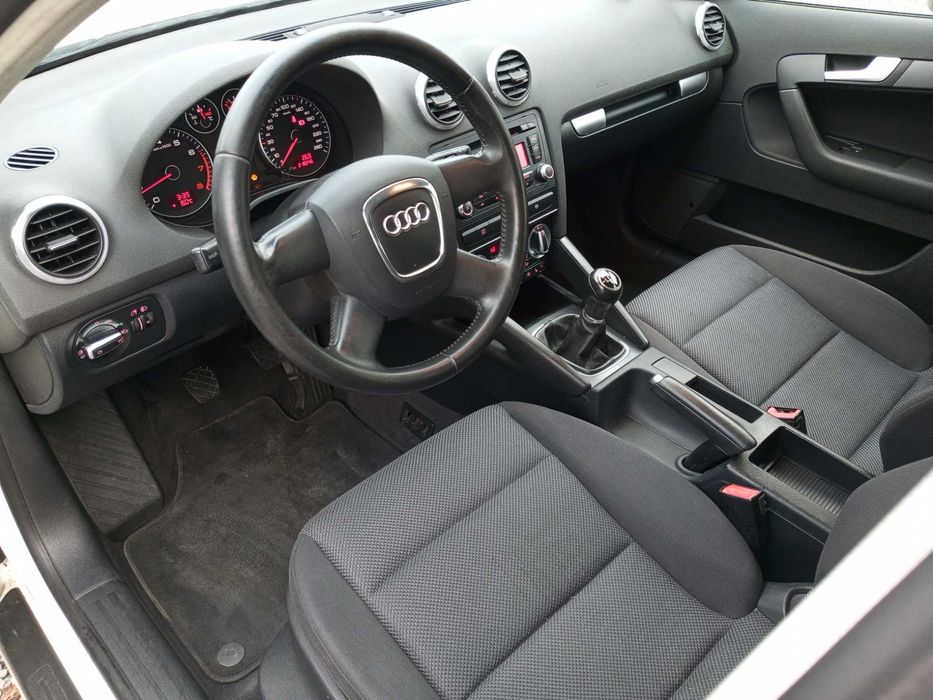 Audi A3 1.6 Benzyna 102 KM 2 kpl. kół