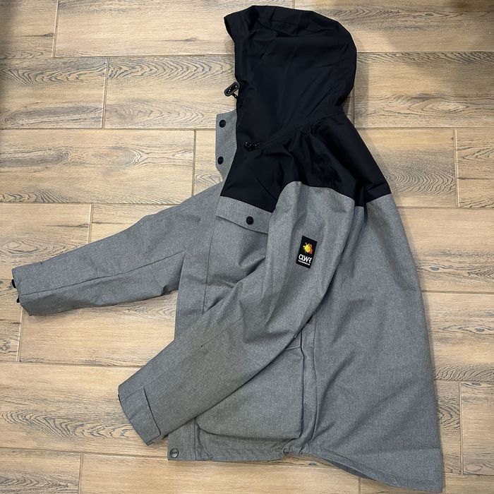 COLOURWEAR. Чоловіча лижна куртка. Оригінал..Швеція. Нова. Розмір М