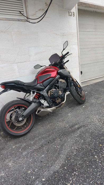 Honda CB650R com motor novo!