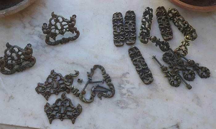 Ferragens / Puxadores antigos