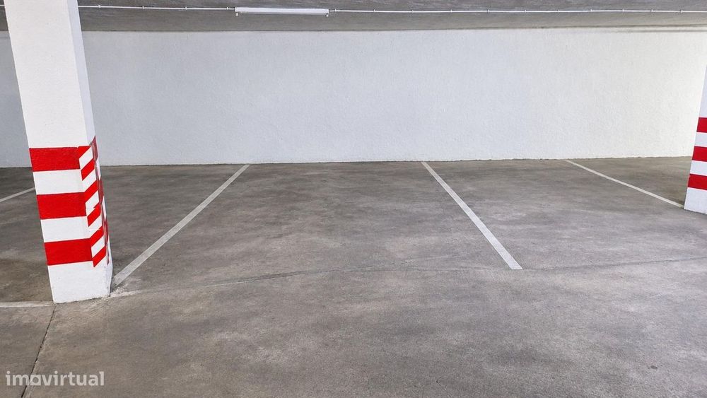T3 - Aranguês - Bem localizado com 1 parqueamento