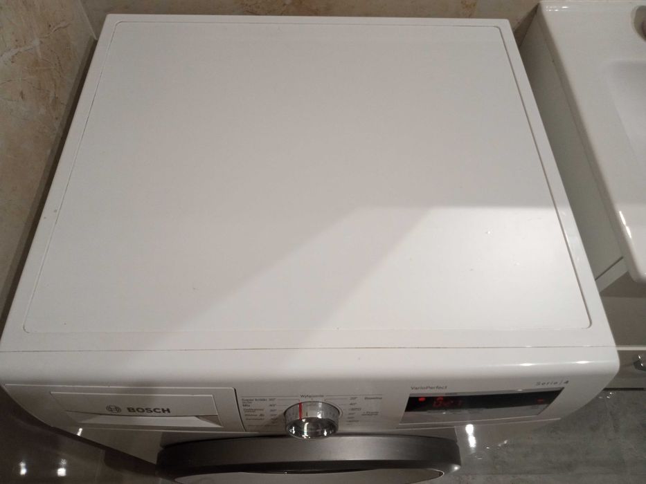 Pralka BOSCH Serie 4,Vario Perfect , wsad:7 kg, używana