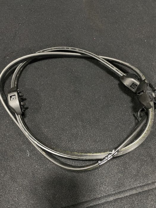 BMW G01 G02 X3 X4 LCI  форсунки на капот омивача лобового