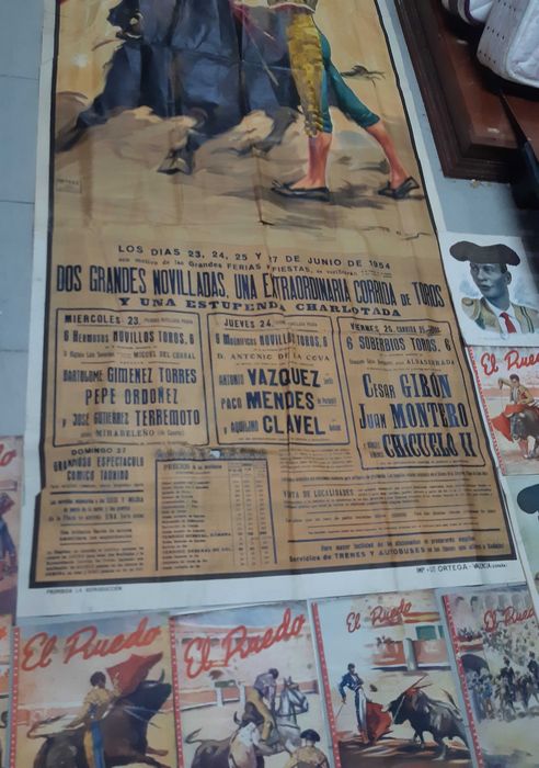 Raridades sobre Tauromaquia - Cartaz gigante e Revistas