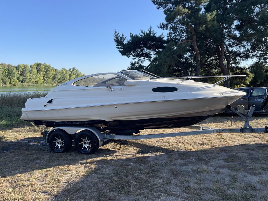 Продам Яхту REGAL 2250