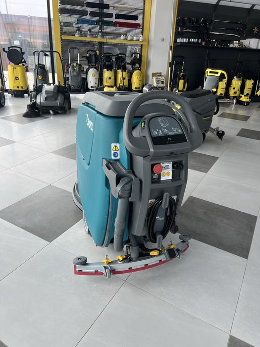 Tennanr t 300 підлогомийна машина