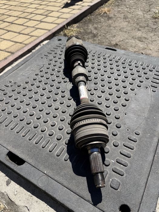 Полуось/привод передний правый Honda Civic 1.8 АКПП 2013 USA