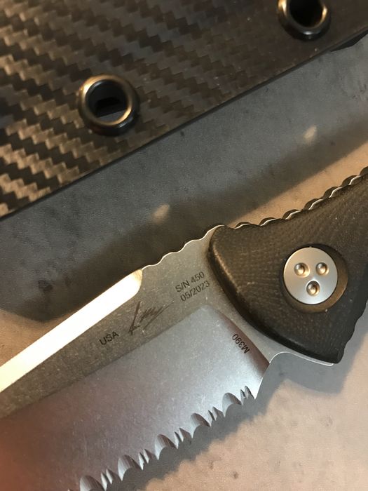 Продаю ніж Microtech