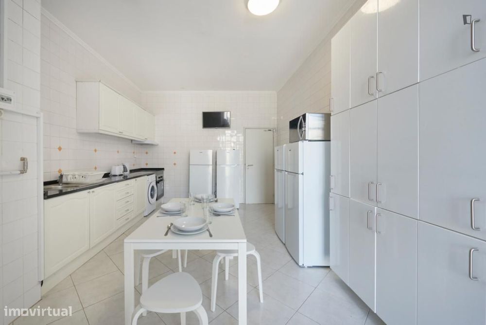 Quarto - localizado em Entrecampos Lisbon