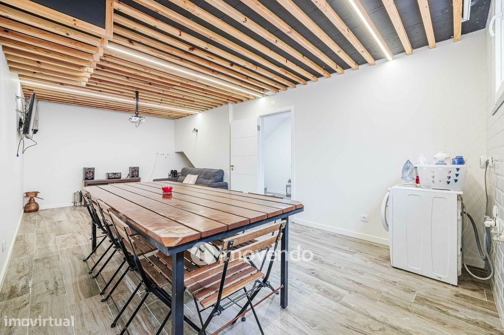 Moradia T3+1 moderna e exclusiva, com garagem e jardim, em Porto Salvo