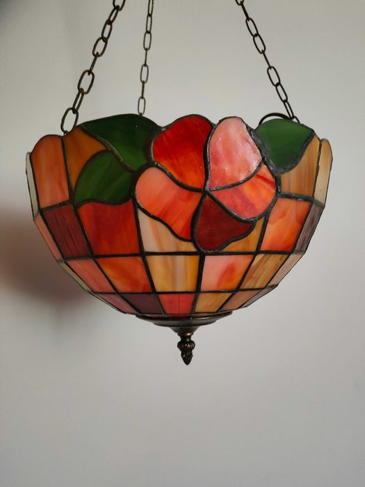 lampa witrażowa wisząca