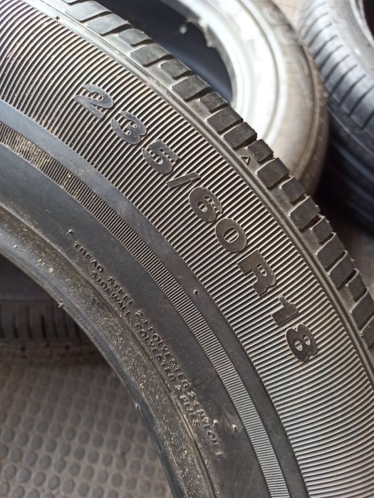 Летняя резина ПАРА 235/60 R18 Kumho Road Venture