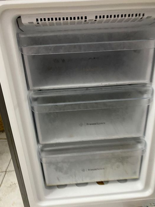 Frigorifico Indesit combinado