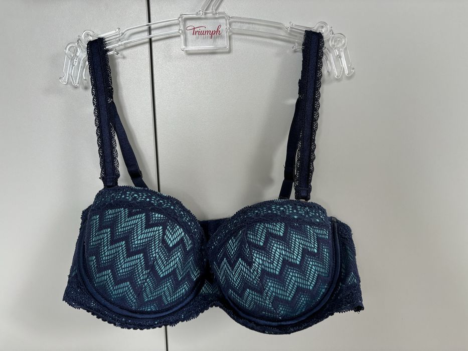 Biustonosz 75B atmosphere