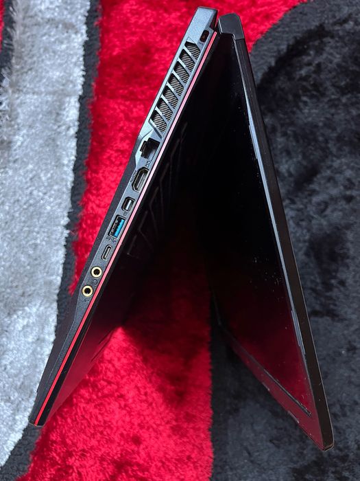 Computador Portátil MSI
