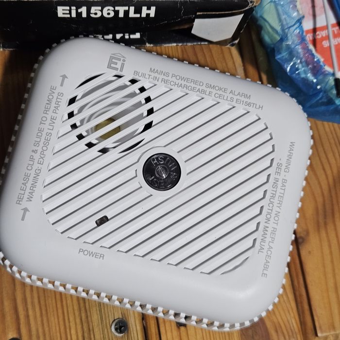 Оптичний димовий сповіщувач Aico Ei156TLH