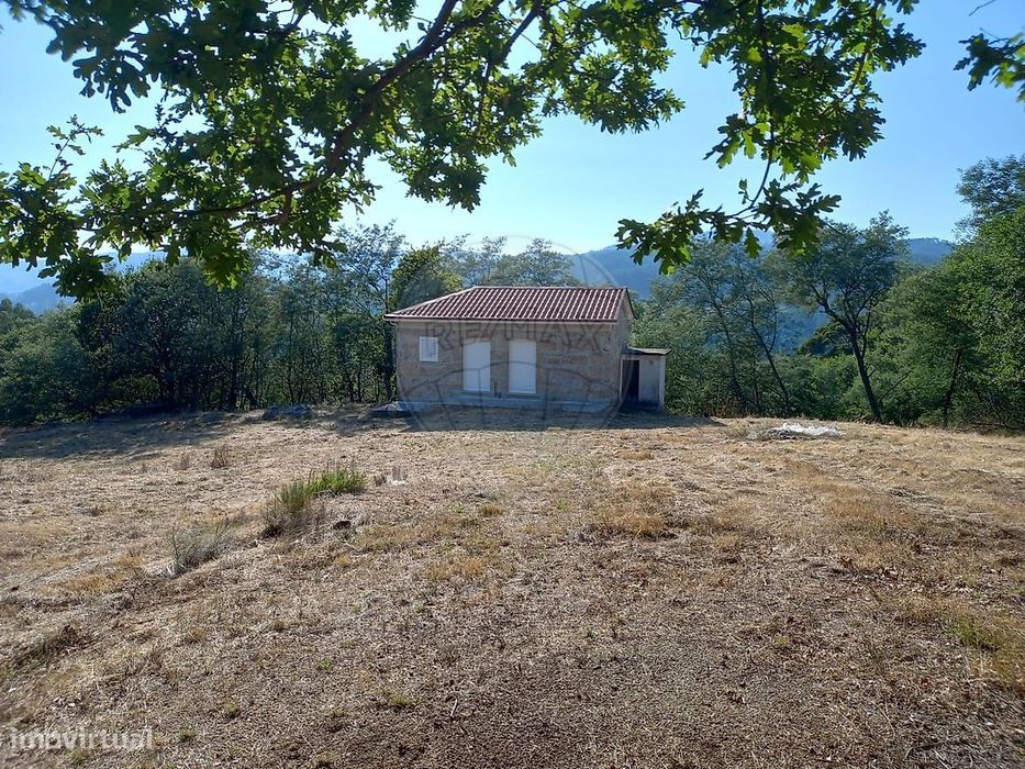 Moradia T1 para venda