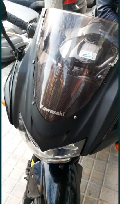 Kawasaki Z750S em bom estado