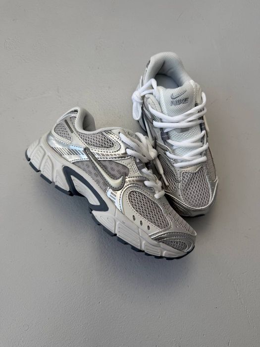 Кросівки Кроссовки NIKE ZOOM V5 RNR Silver White Серебрянный Белый Срібний Білий Кросовки демісезон
