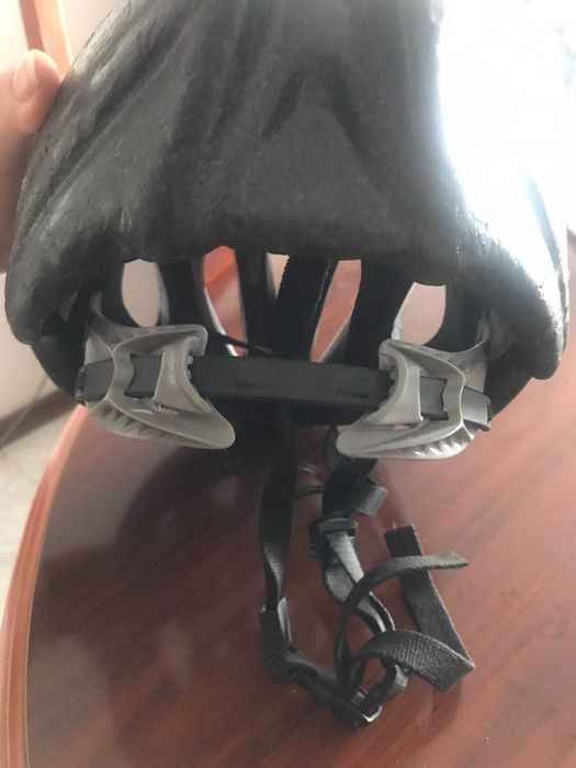 Capacete GIRO para ciclismo