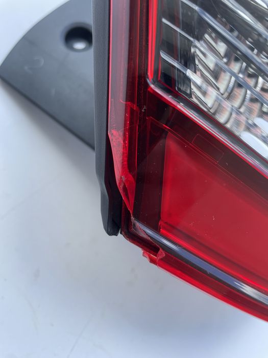 Mitsubishi Eclipse Cross 18-20 / lampa prawa tylna tył LED / ORG.